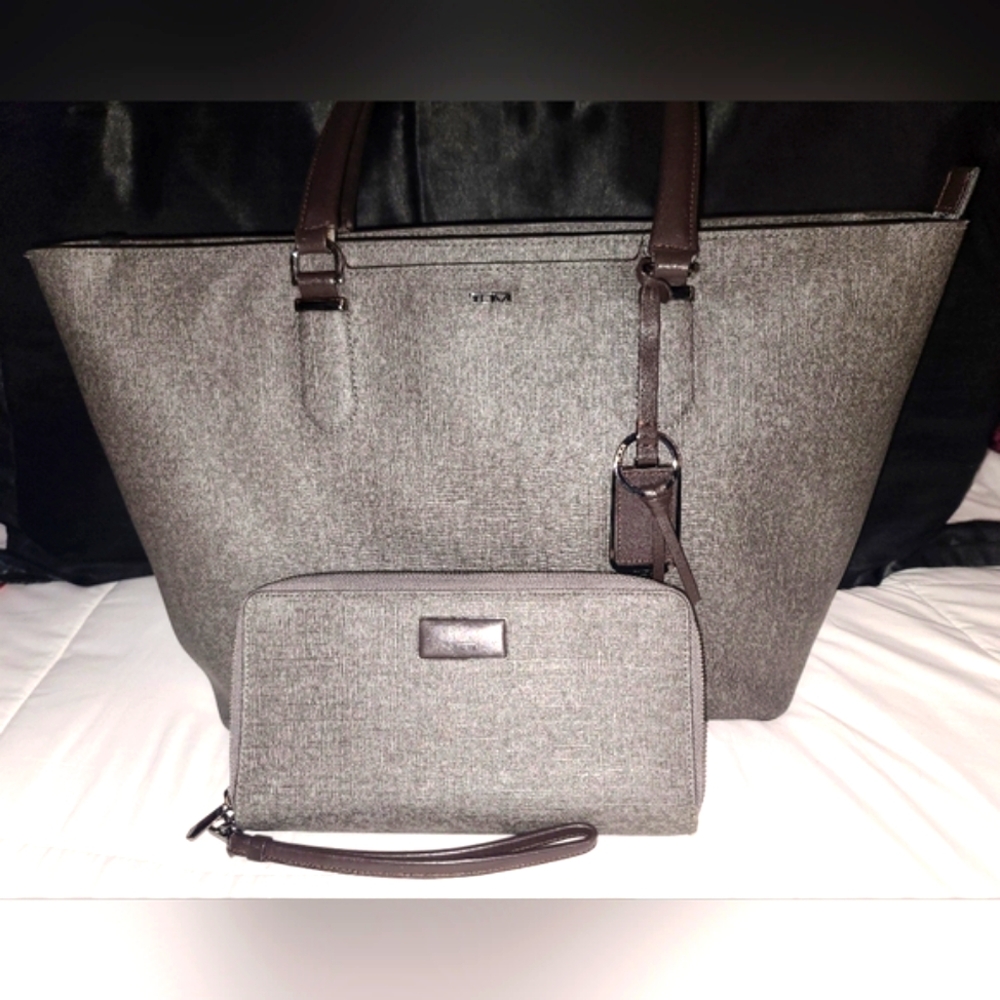 Tumi Charcoal and Brown Men's Bag & Wallet Set